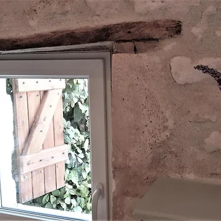 L'ecurie - Stunning Spacious With Shared Pool Saint-Palais-de-Phiolin