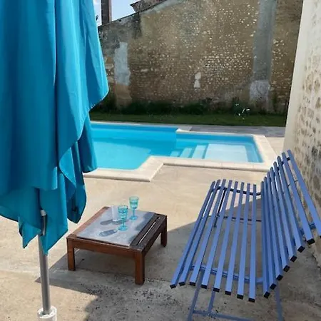 L'ecurie - Stunning Spacious With Shared Pool